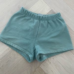 Aritzia Tna cozy af fleece sweatshorts